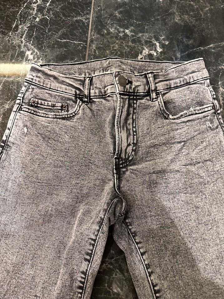 Zara erkek çocuk jean şort. - Görsel 2