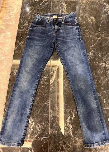 Zara erkek çocuk kot pantolon. - Görsel 2