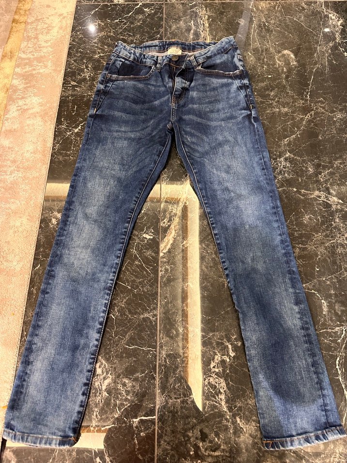 Zara erkek çocuk kot pantolon. - Görsel 2