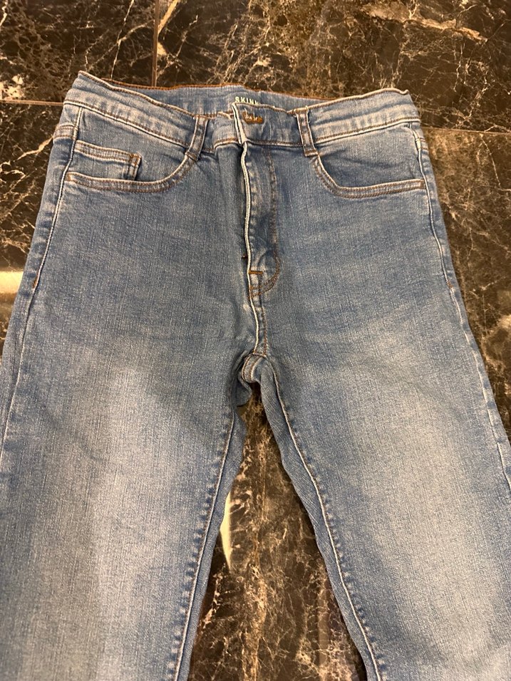 Zara erkek çocuk kot pantolon. - Görsel 2