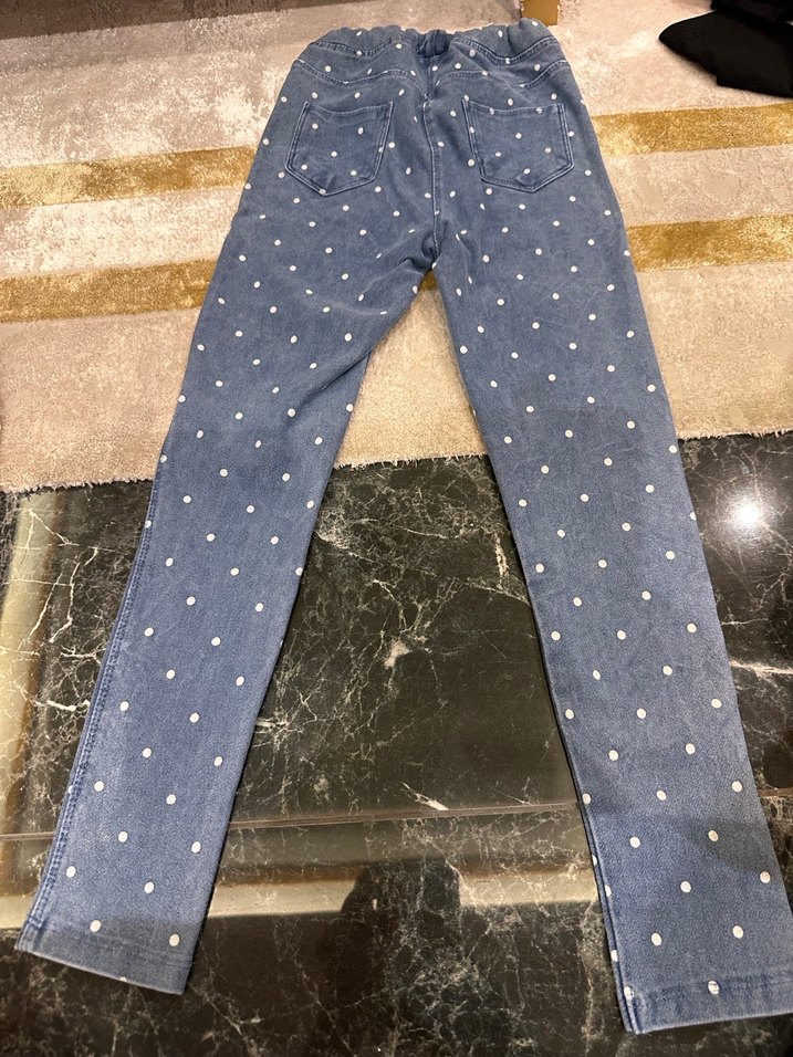 Kız Çocuk Puantiyeli Düğmeli Kot Pantolon - Görsel 4