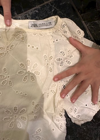 Kısa Kollu Nakışlı Beyaz Bohem Bluz - Görsel 4