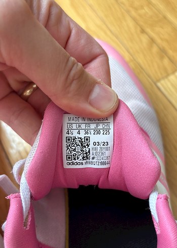 36 Beden Adidas Kız Çocuk Spor Ayakkabı
