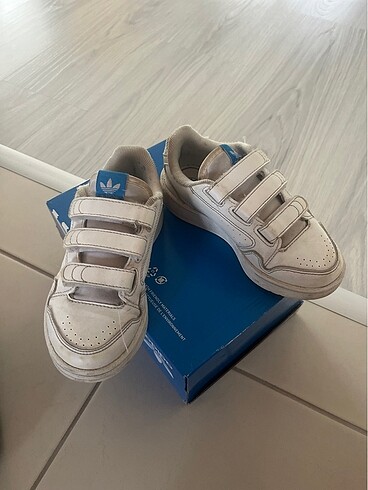 Adidas spor ayakkabı30