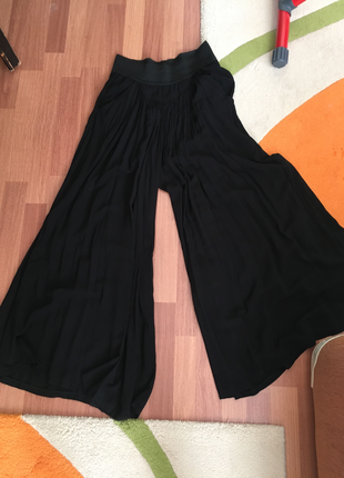Geniş paçalı pantolon