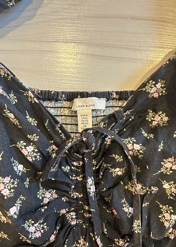 H&M Kısa Kollu Siyah Çiçek Desenli Mini Elbise
