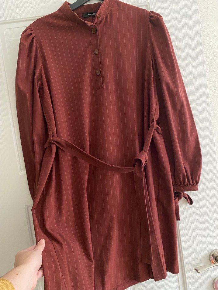 Bordo Uzun Kollu Düğmeli Keten Tunik - Görsel 4