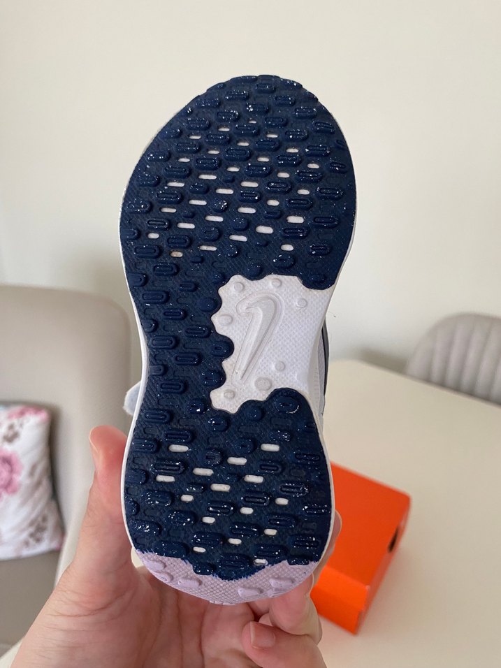 Orjinal Nike spor ayakkabı - Görsel 2