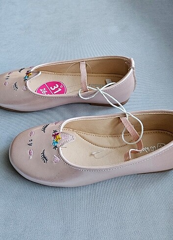 LC Waikiki LC Waikiki Çocuk Unicorn Parlak Babet Ayakkabı 