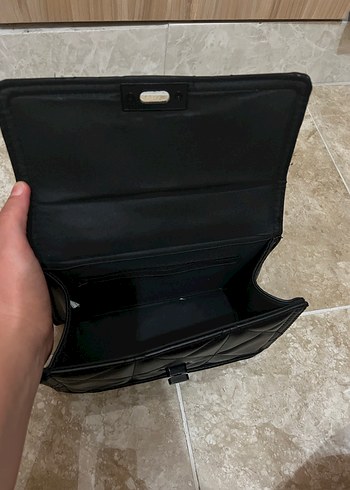 Diğer Siyah Deri Kareli Kadın Omuz Çantası