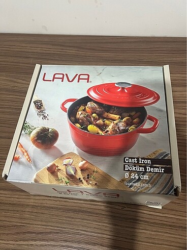 Beden kırmızı Renk Lava döküm tencere 2?li