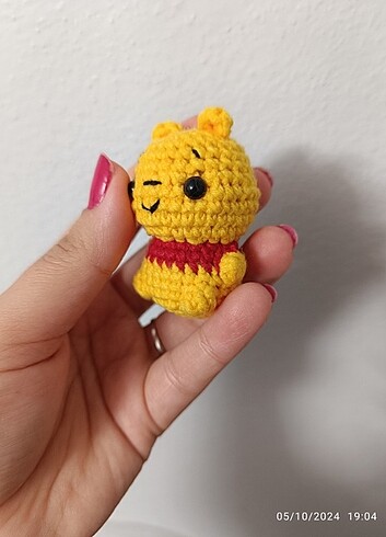  Beden Winni the Pooh amigurumi anahtarlık 