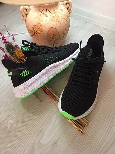 40 Beden siyah Renk Spor ayakkabı