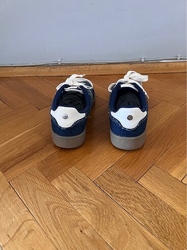Stradivarius Stradivarius Marka Sneakers Ayakkabı