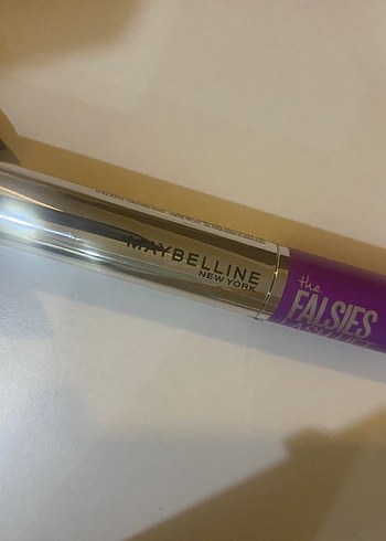 Maybelline Falsies Parlak Mor Maskara - Görsel 3