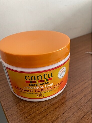Cantu shea butter kıvırcık saç için durulanmayan krem