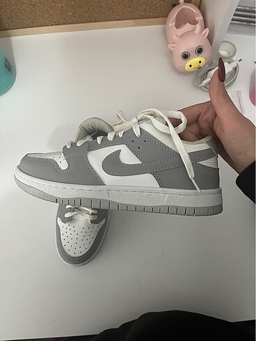 Nike spor ayakkabı