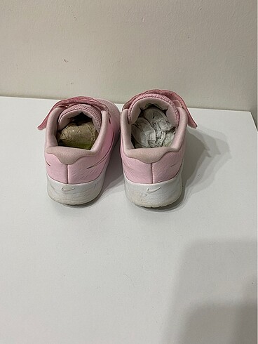 25 Beden Nike kız çocuk ayakkabısı