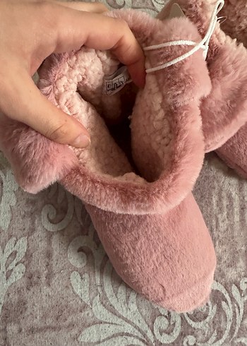 Kızlar için Pembe Peluş Ev Terliği - Görsel 5