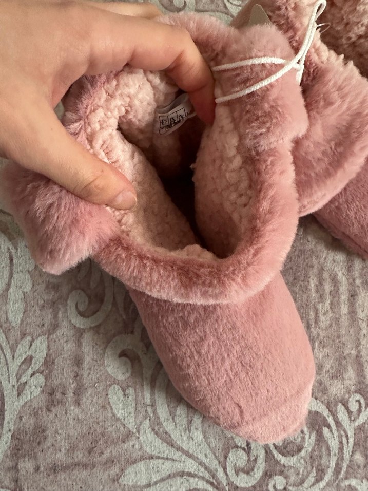 Kızlar için Pembe Peluş Ev Terliği - Görsel 5