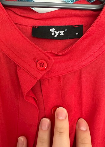 m Beden Uzun Kollu Kırmızı Fırfırlı Mini Tunik