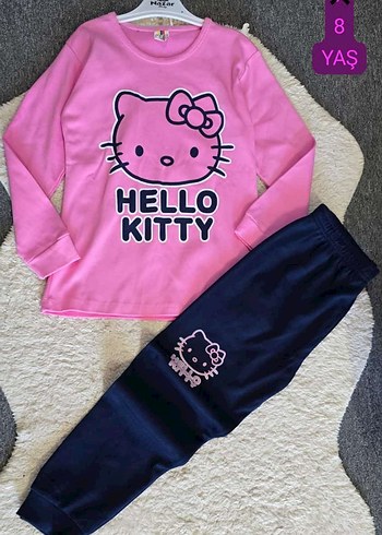 Kız Çocuk Renkli Desenli Hello Kitty pıjama takım