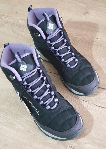 Columbia - Görsel 3