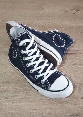 Converse 37