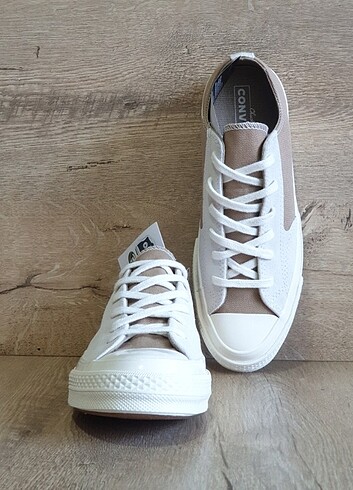 Converse Converse