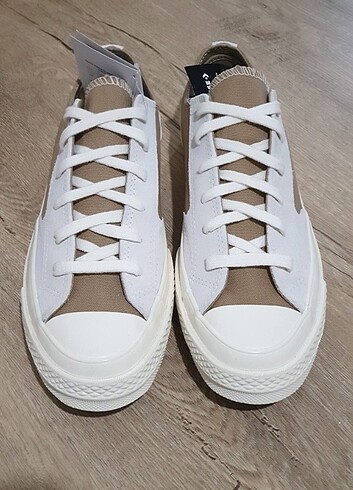 40 Beden kahverengi Renk Converse