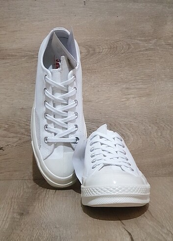 Converse Converse