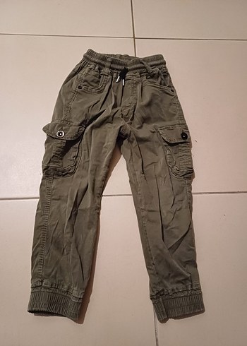 kız Çocuk Kamuflaj Desenli Kemerli Pantolon