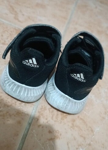 22 Beden 22 Numara Orijinal Adidas