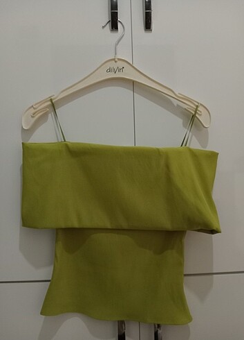 Zara Zara Fıstık Yeşili Bluz