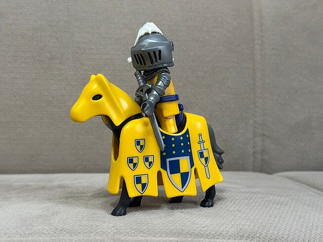 PLAYMOBİL ŞOVALYE FİGÜRÜ
