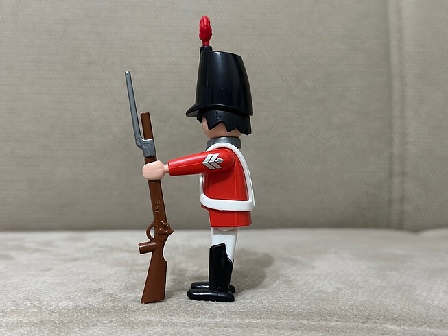 Beden Renk PLAYMOBİL İNGİLİZ ASKER FİGÜRÜ