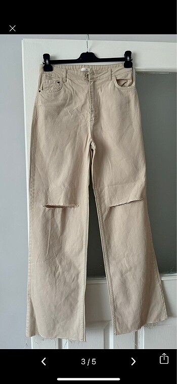 l Beden Bej yırtık pantolon denim