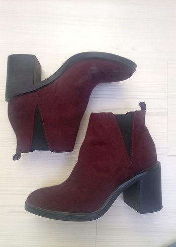 35 Beden Stradivarius Bordo Süet Topuklu Bot