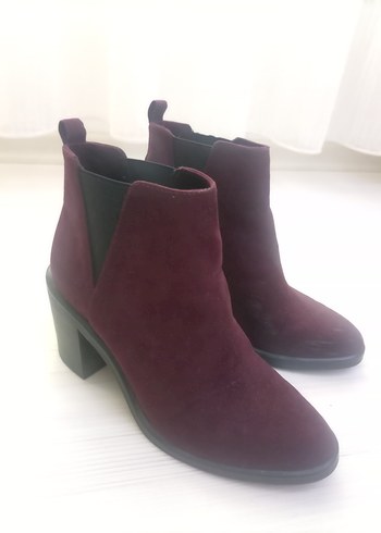 Stradivarius Stradivarius Bordo Süet Topuklu Bot