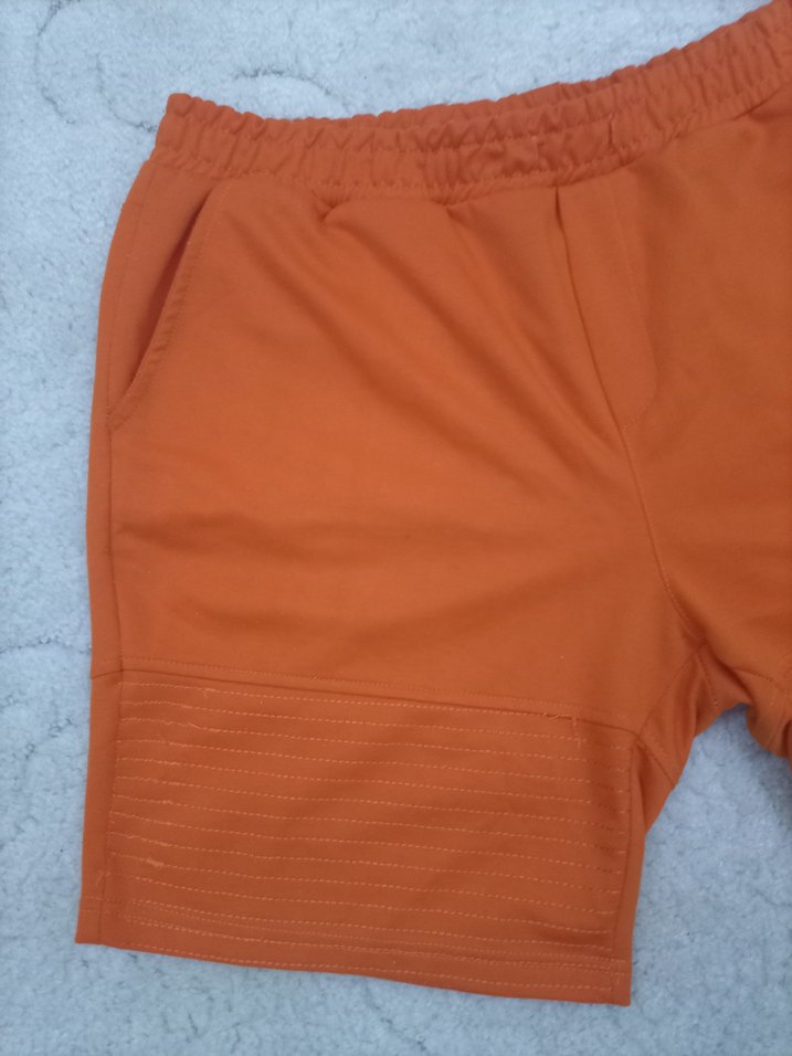 Turuncu Rahat Kesim Şort - Görsel 4
