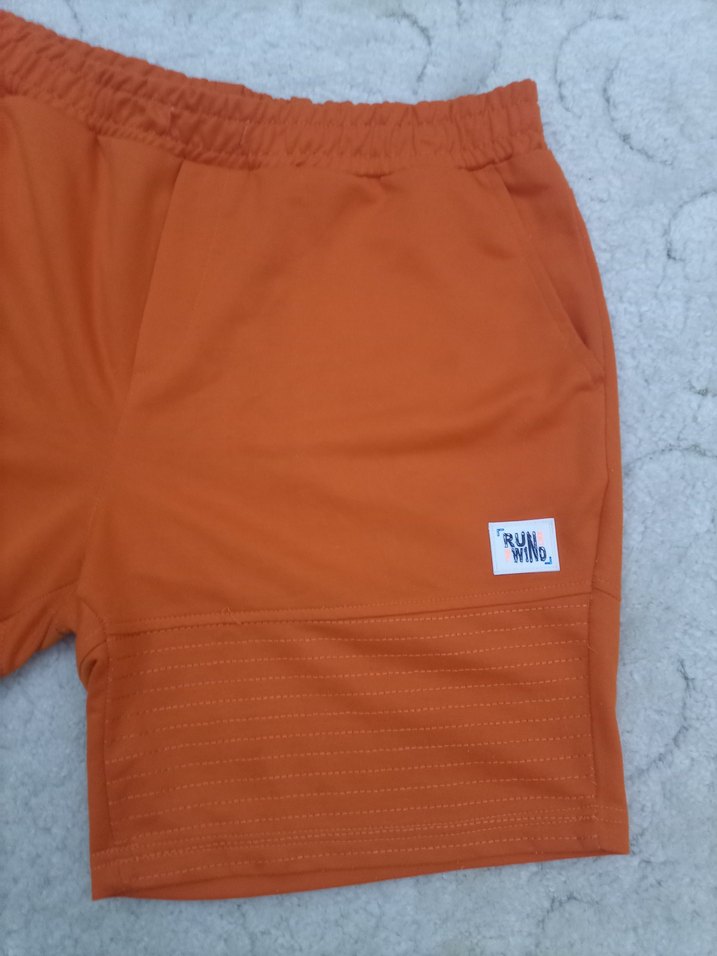 Turuncu Rahat Kesim Şort - Görsel 3
