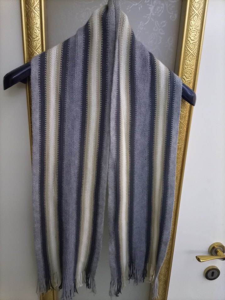 Gri Çizgili Uzun Unisex Atkı - Görsel 2