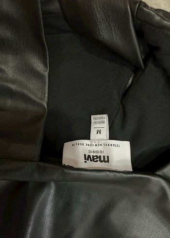 Kadın Siyah boyundan askılı suni deri büstiyer - Görsel 3