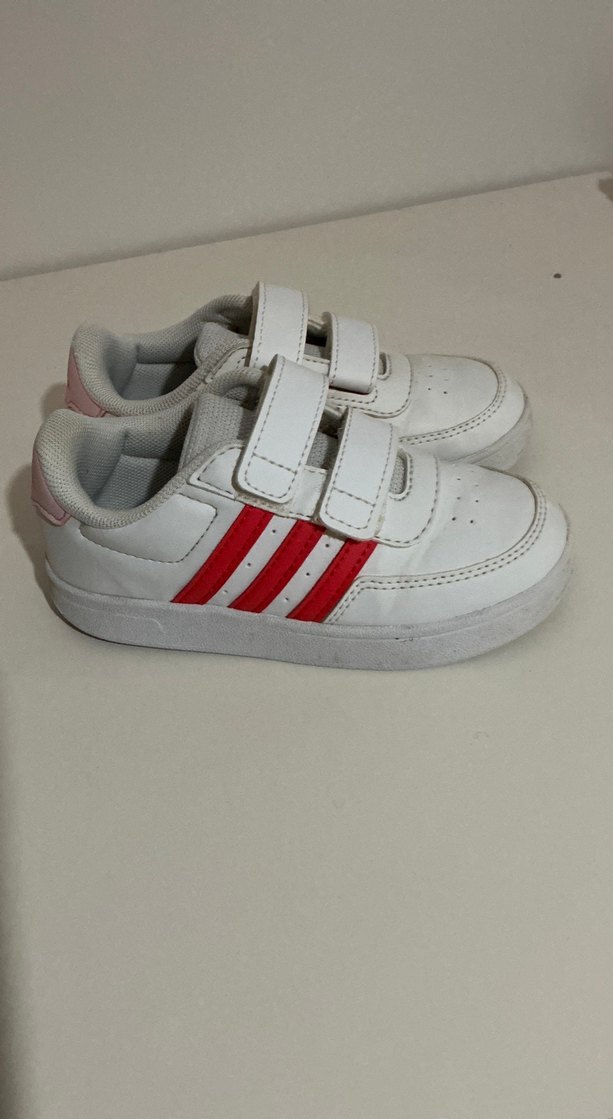 Adidas Kız Çocuk Beyaz Cırt Cırtlı Spor Ayakkabı - Görsel 2