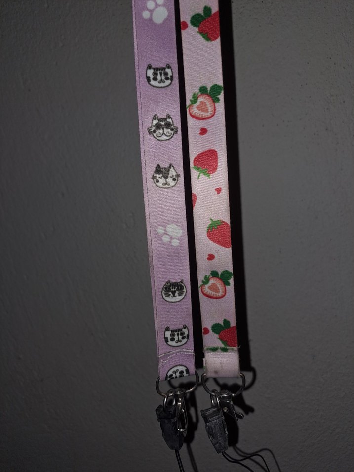 Pastel Mor Kedi Desenli Boyun Askısı - Görsel 2