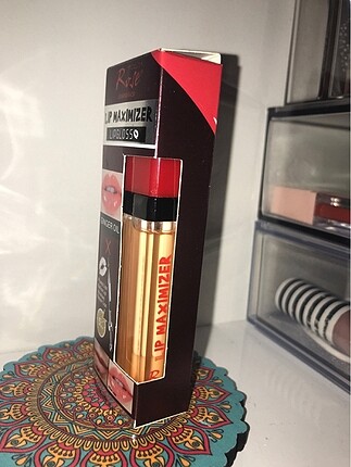  Beden çeşitli Renk Dudak dolgunlaştırıcı lip gloss