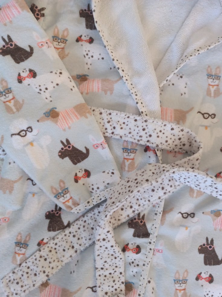 Erkek Çocuk Kapüşonlu Bornoz Gri Desenli - Görsel 4