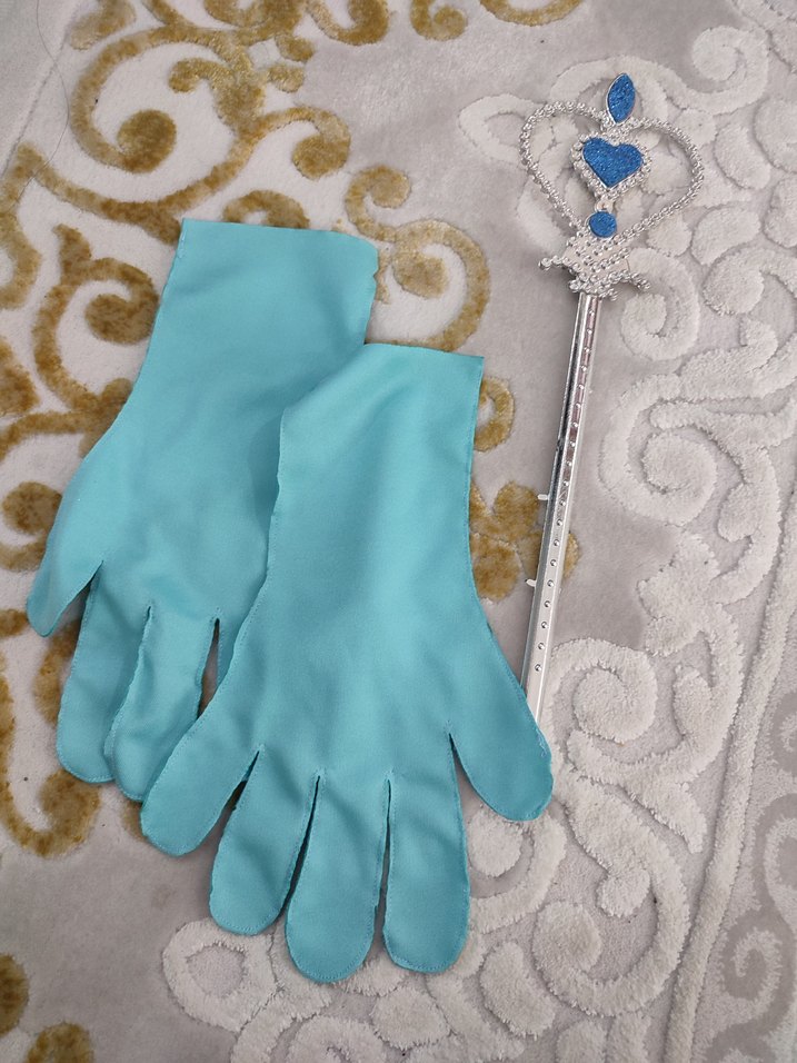 Mavi Payetli Elsa kostümü - Görsel 2