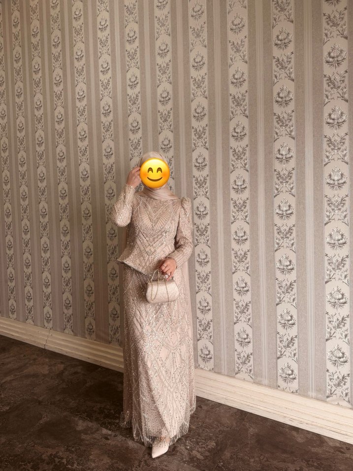 Bej Nakışlı Uzun Kollu Abiye Elbise - Görsel 2