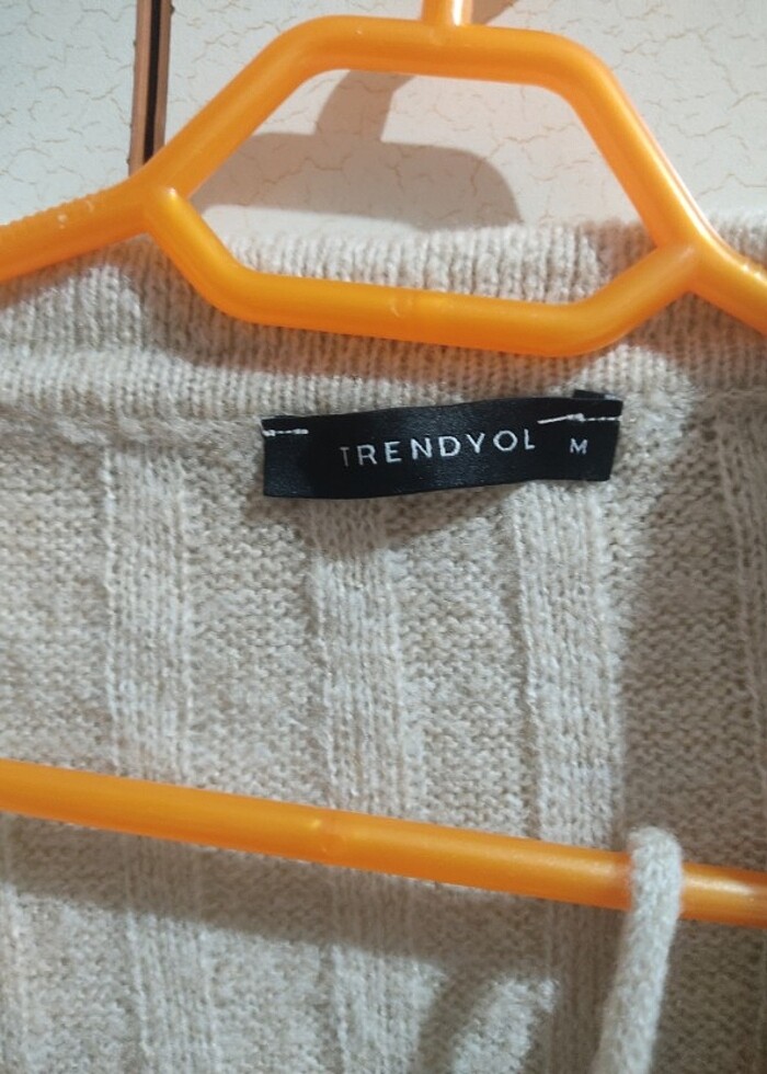 Trendyolmilla taş rengi bağlamalı hırka - Görsel 3